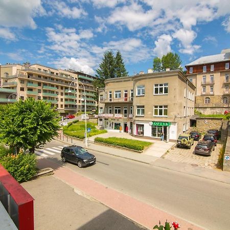 Krynica Apartamenty 100M Duzy Apartament, Salon + 3 Sypialnie Przy Deptaku Esterno foto